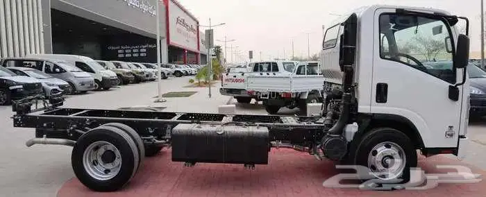 ايسوزو ان بي ار 4 طن دينا شاص قصير 2025مبيعات بنوك 3