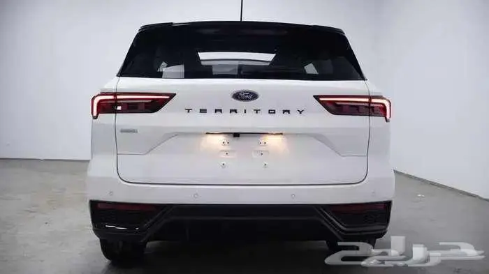 فورد تيريتوري تيتانيوم دارك اديشن 2025 6