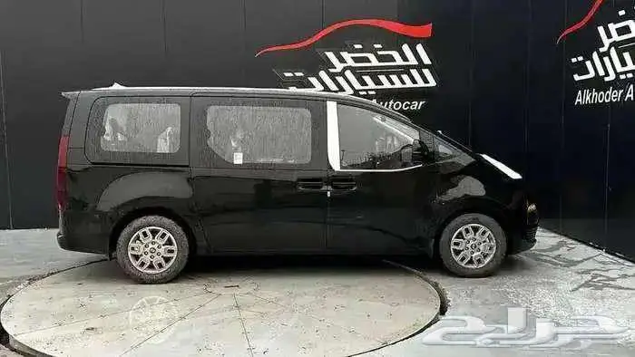 ستاريا هونداي ديزل 2025 9 ركاب 4