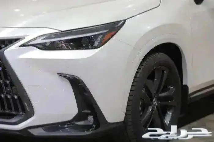 ليكزس NX 350 h بانوراما جلد هايبرد اربعة سلندر موديل 2025 6