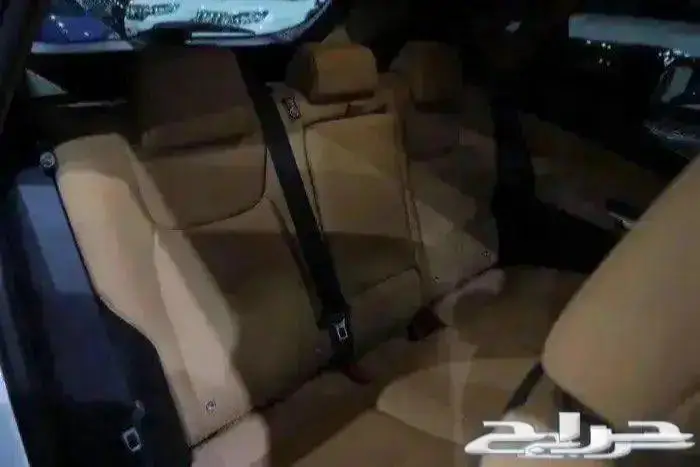 ليكزس NX 350 h بانوراما جلد هايبرد اربعة سلندر موديل 2025 11