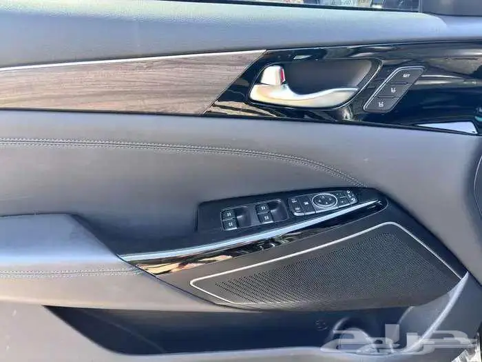 كيا كادينزا K7 بنزين 2020 مكينة 3.0 بطاقة جمركية استيراد 24