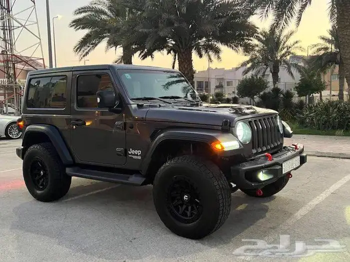جيب رانجلر JK 2020 سبورت قمة في النظافة 1