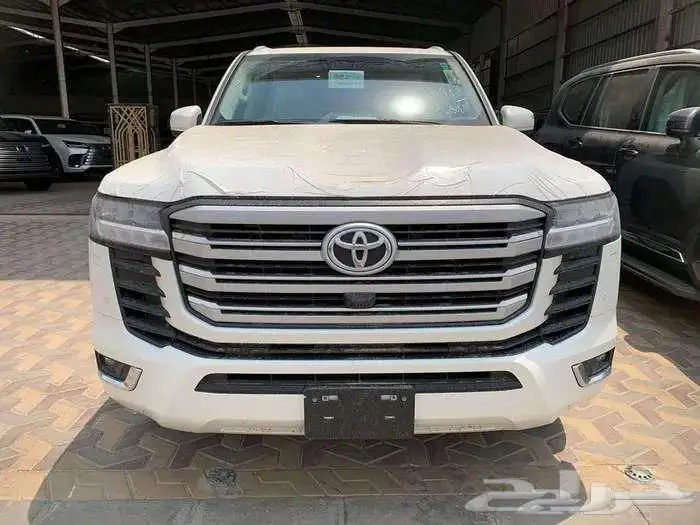 تويوتا جي اكس ار رقم 4 2025 كاش واقساط باقل سعر 1