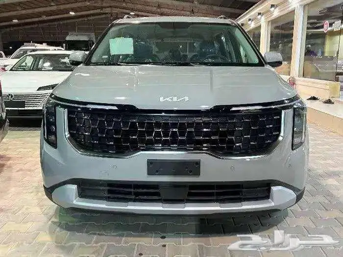 كيا كارنفال ستاندر موديل 2026 بنزين 1