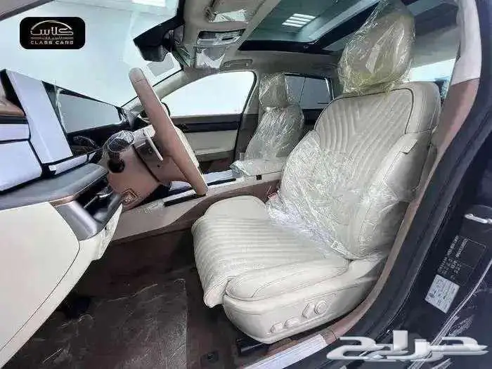 هيونداي أزيرا كاليجرافي 2025- 188600 ريال شامل الضريبة 10