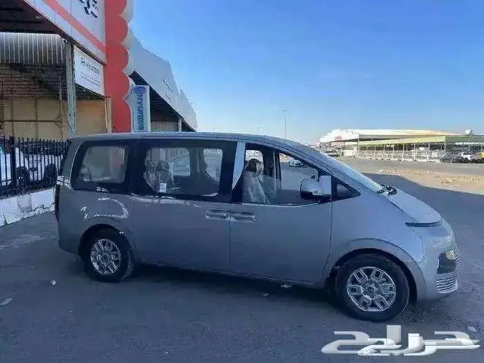 هيونداي استاريا ديزل 9 راكب 2025 عرض خاص 5
