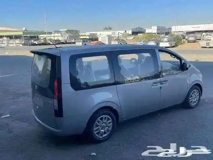 هيونداي استاريا ديزل 9 راكب 2025 عرض خاص 6