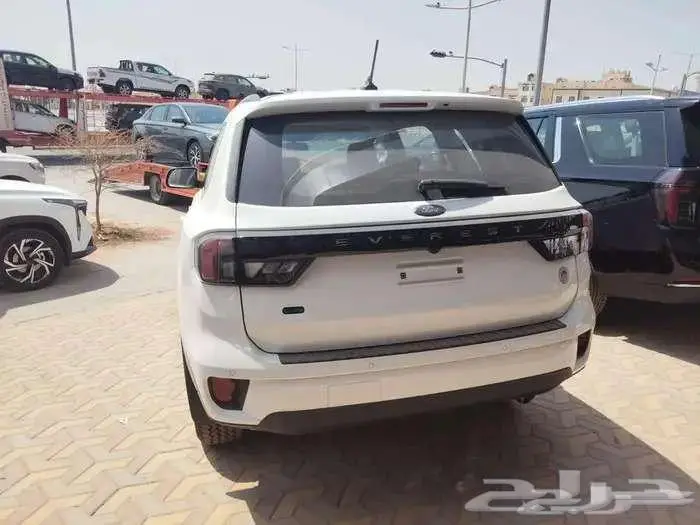 فورد ايفرست 2025 XLS-اقل سعر كاش وتمويل-هدية 4