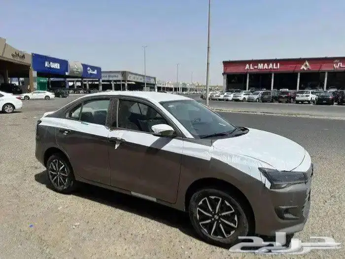 سزوكي ديزاير2025الشكل الحديد فل كامل متوفر 10