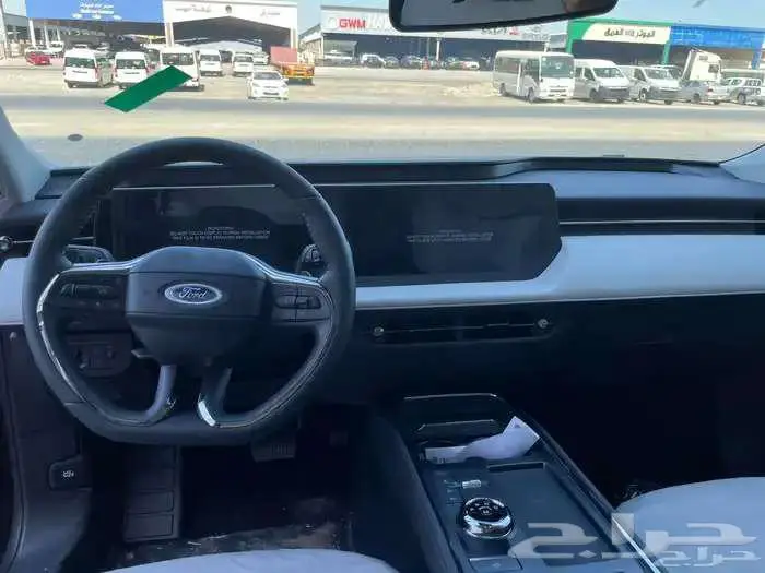 فورد تورس تيتانيوم 2026 3