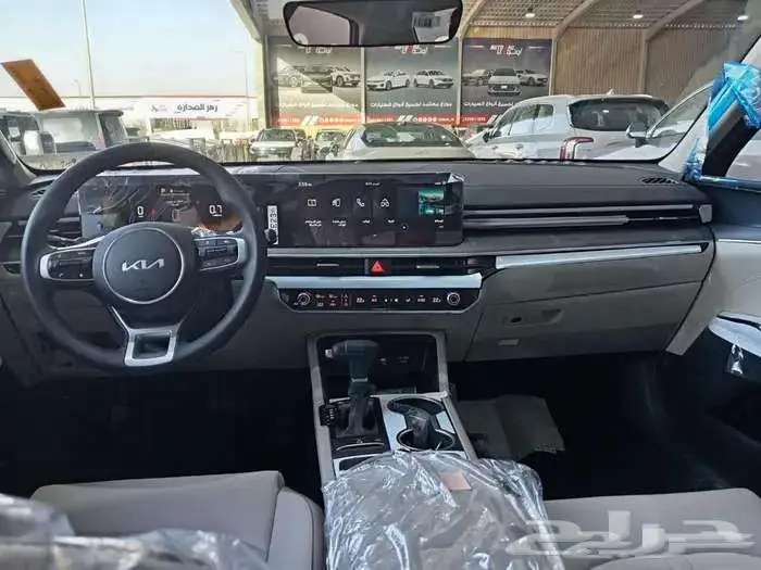 كيا k5 استاندر مطوره بفتحه سقف موديل2025 كاش و تقسيط 3