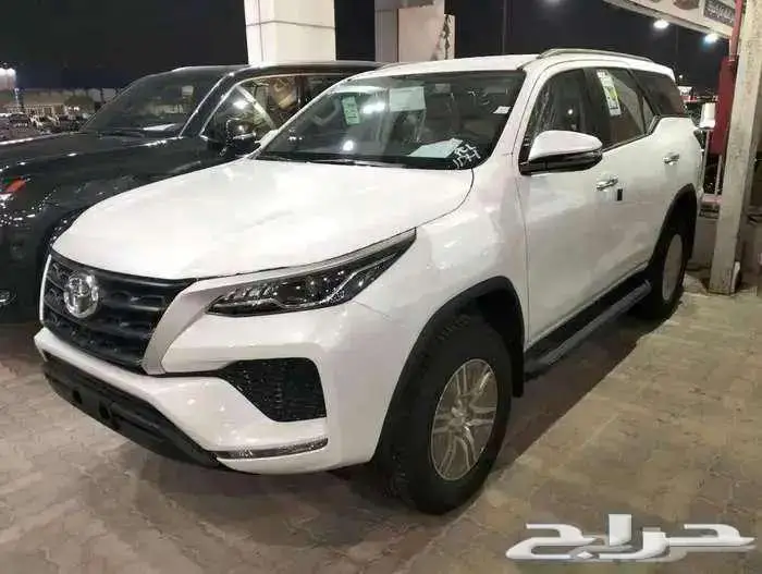 تويوتا فورتشنر GX2 2025 بنزين 4X4 سعودي 1