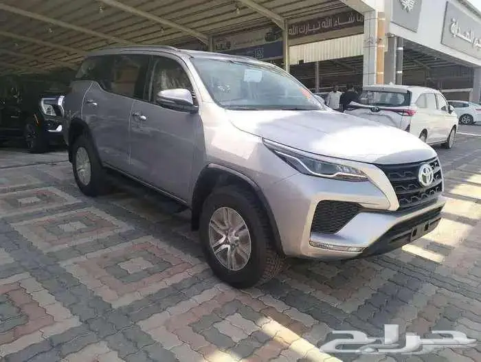 تويوتا فورتشنر GX2 2025 بنزين 4X4 سعودي 7