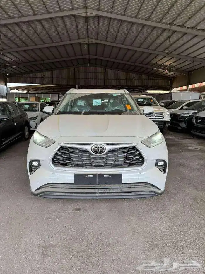 تويوتا هايلاندر GLE نص فل 2025 2
