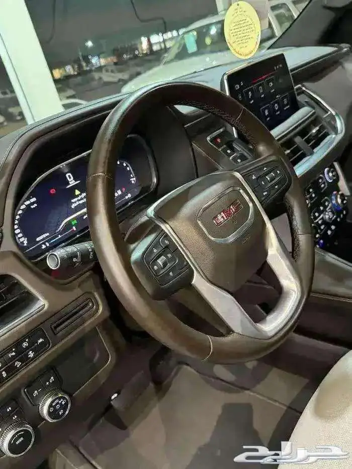 للبيع جمس يوكن SLT 2023 فل كامل دبل فئه SLT ع الضمان 38