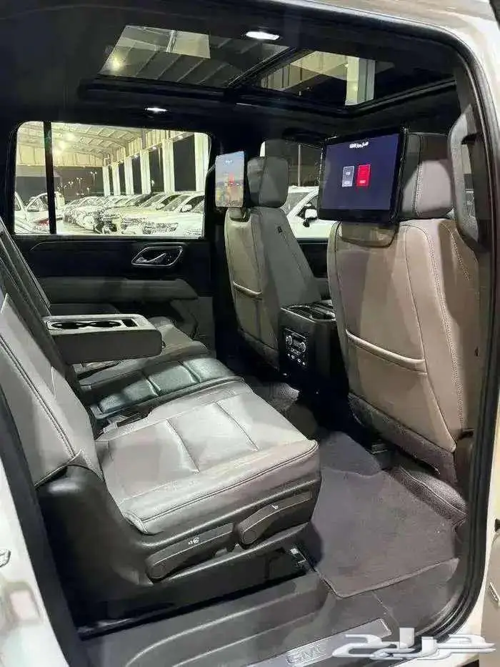 للبيع جمس يوكن SLT 2023 فل كامل دبل فئه SLT ع الضمان 58