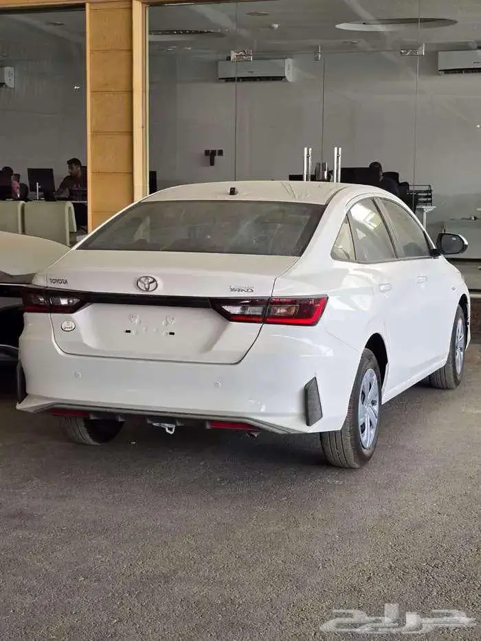 تويوتا يارس Y ستاندر مكينة 1.5 مكيف خلفي 2026 لدى الحسن 2