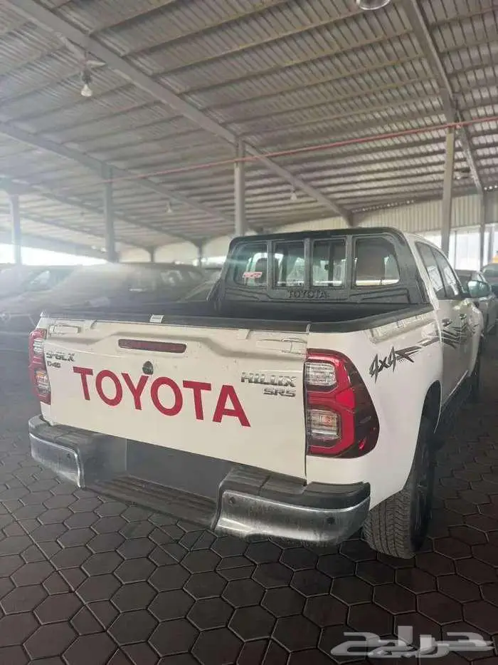 تويوتا هايلوكس SGLX ديزل اتوماتيك موديل 2024 2