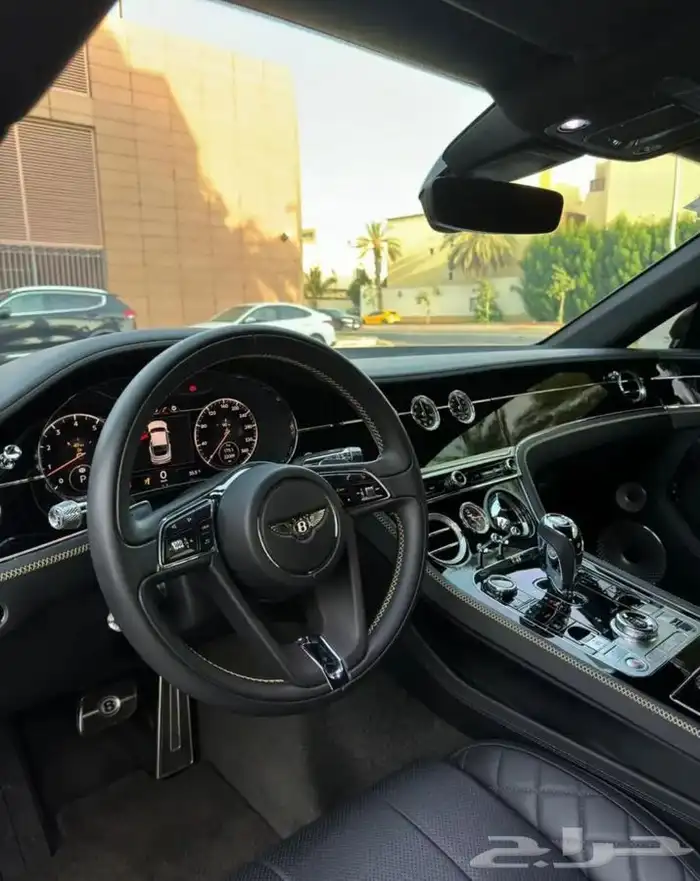 بنتليGT 7