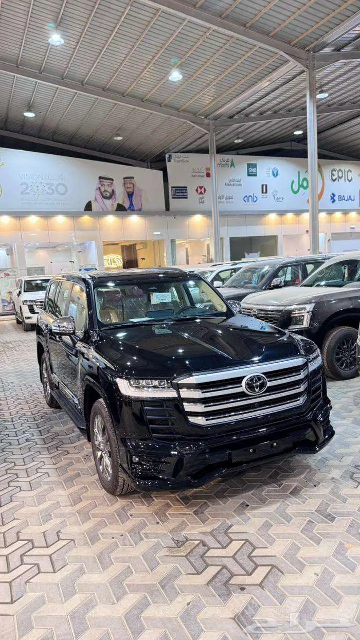 لاند كروزر VXR خليجي فل كامل 2025 1