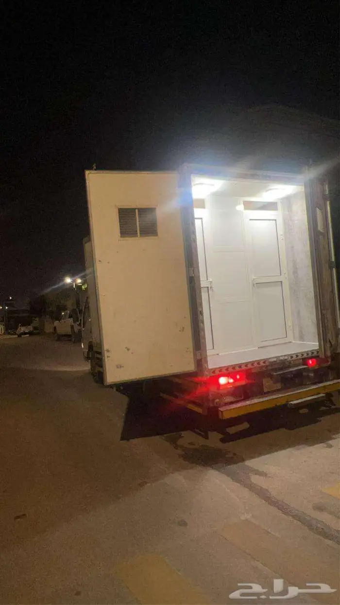 صندوق دينا للبيع مجهز دورات مياه متنقلة 5