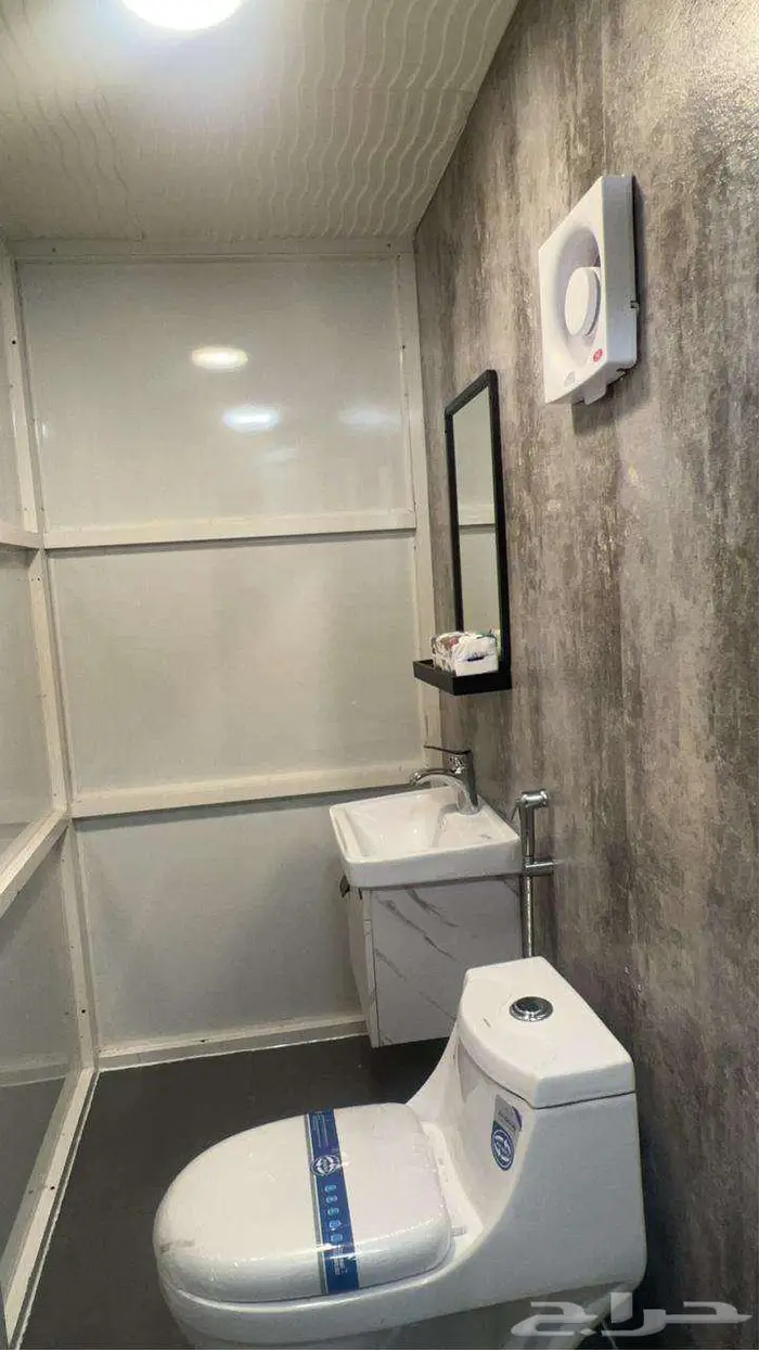 صندوق دينا للبيع مجهز دورات مياه متنقلة 1