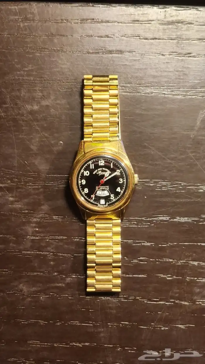 ساعة ام صليب قديمه West End Watch Co 1