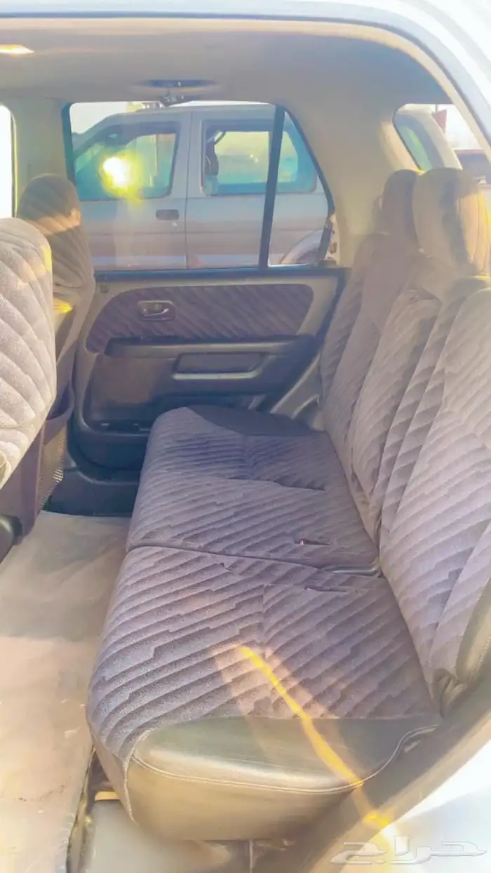 هوندا سي ار في 2002 3