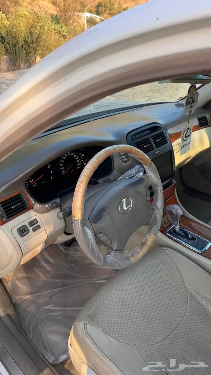 لكزس LS430 موديل 2003 9