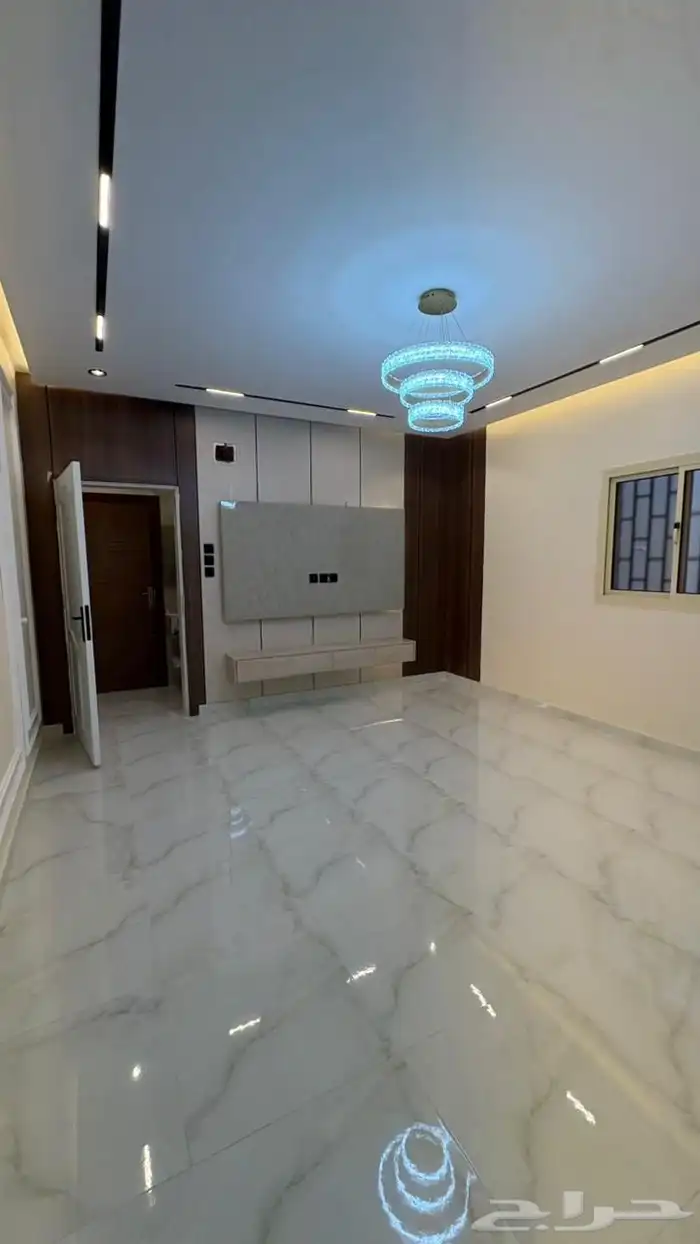 شقه دور ثاني للبيع من 4 غرف وصاله وسطح ومطبخ راكب 4