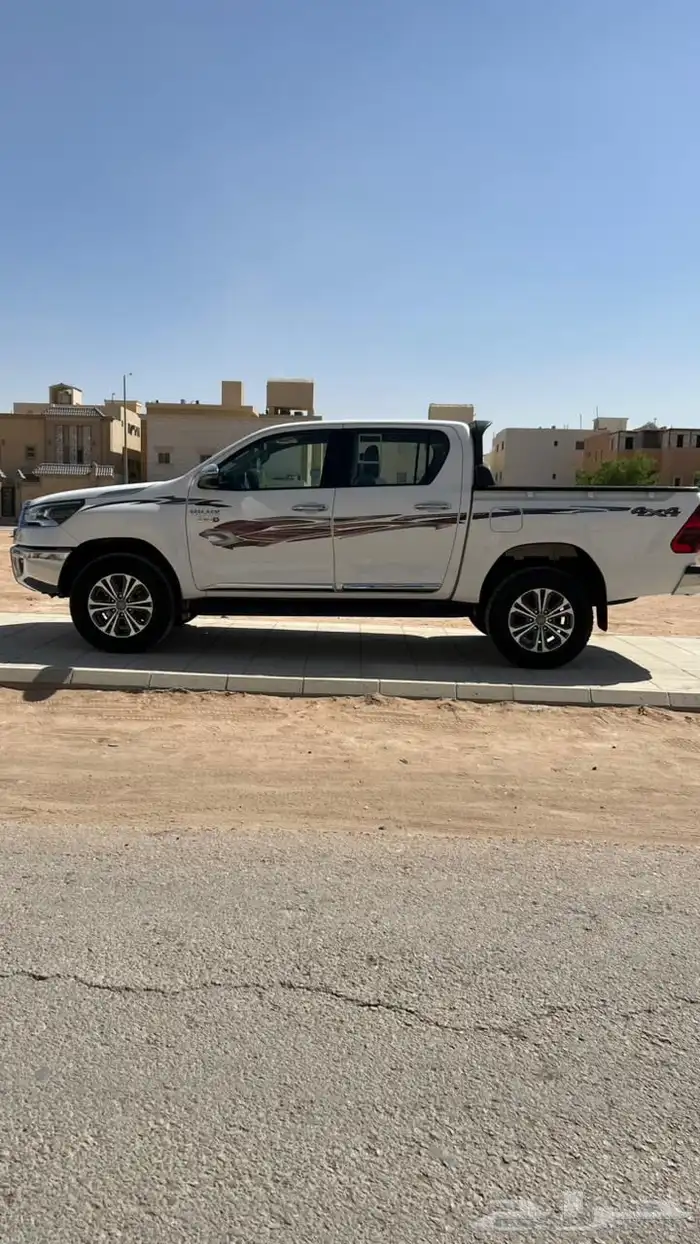 هايلكس ديزل فل كامل 2023 سعودي 23