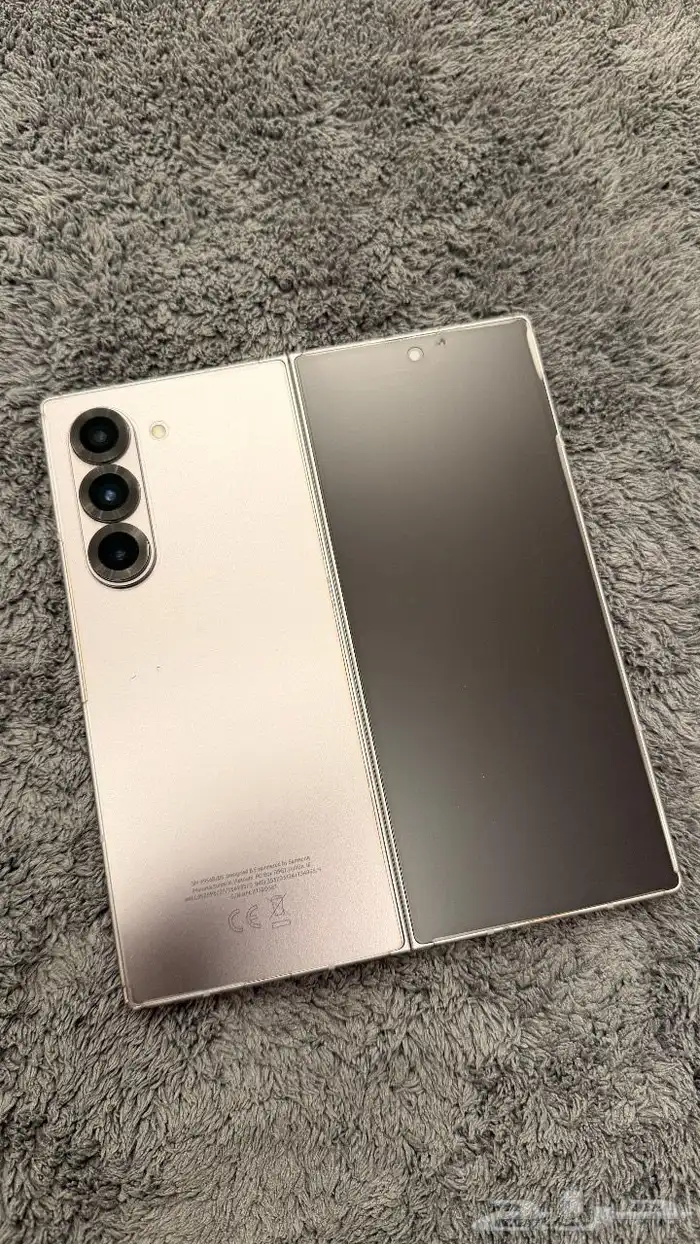 Samsung Z Fold 6   Silver Shadow (256GB) 0