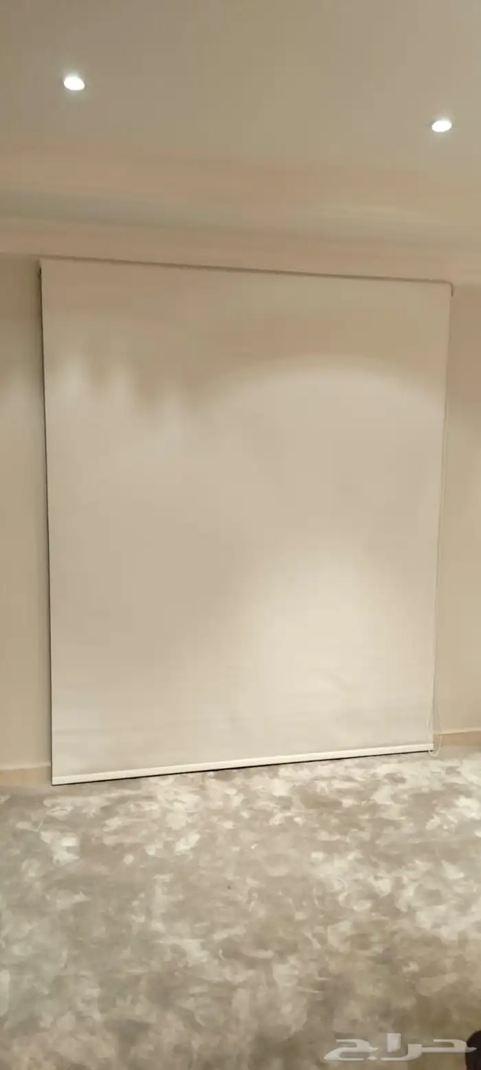 يوجد لدينا ستائر الرول طباعه وغير طباعه للمحلات والمعارض 2