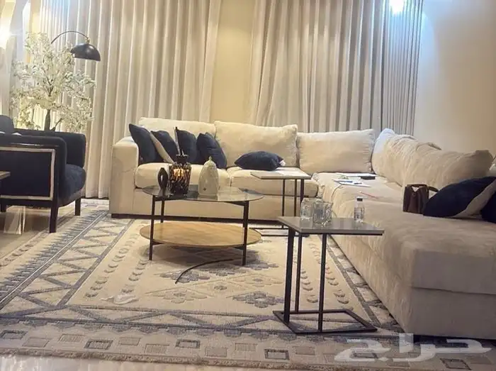 كنب امريكي شبه الجديد واستعمال قليل 0