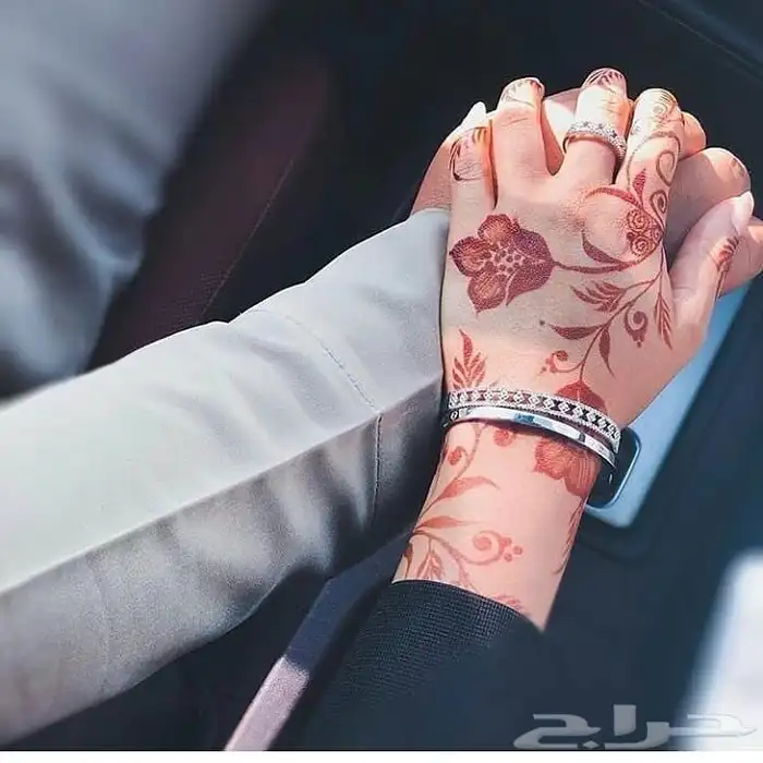 نقش حناء تطبيق لكافة الصور وتتوفر إستيكرات مصممة 13