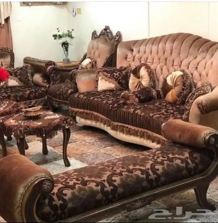 غرف نوم وكنب للبيع 11