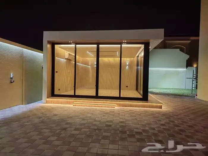 للجلسات الخارجية والمظلات 4