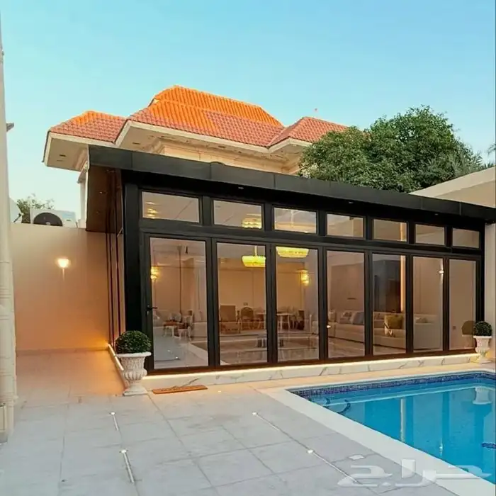 للجلسات الخارجية والمظلات 2