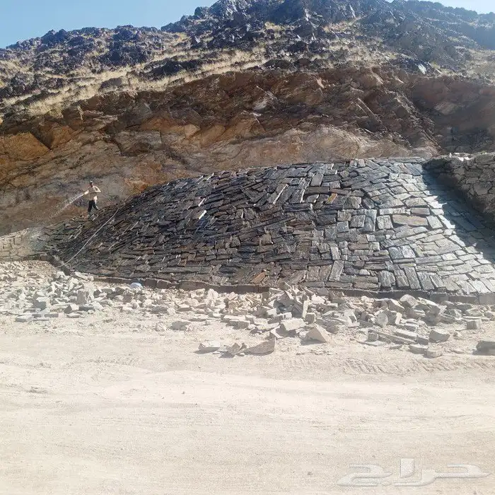 معلم حجر صغير وكبير ورباريب وترميم البيوت التراثيه في الباحه 7