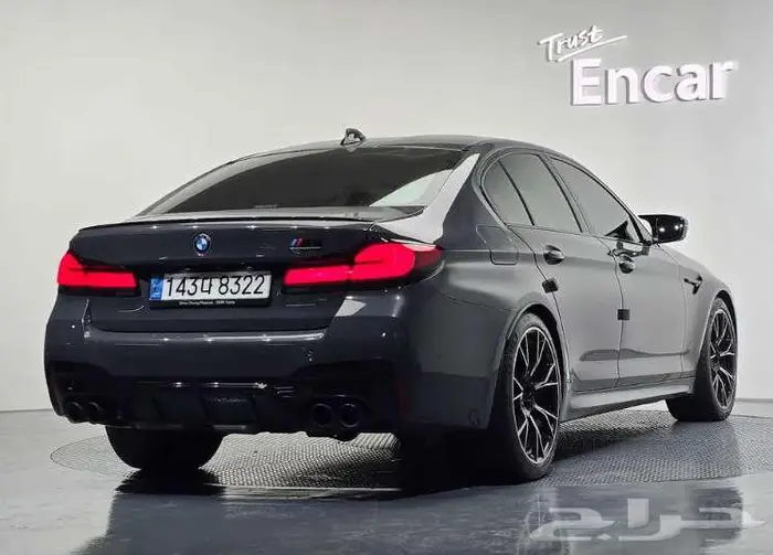 بي ام دابليو M5 2022 الميموني للاستيراد 3