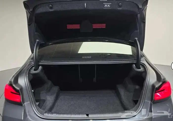بي ام دابليو M5 2022 الميموني للاستيراد 15