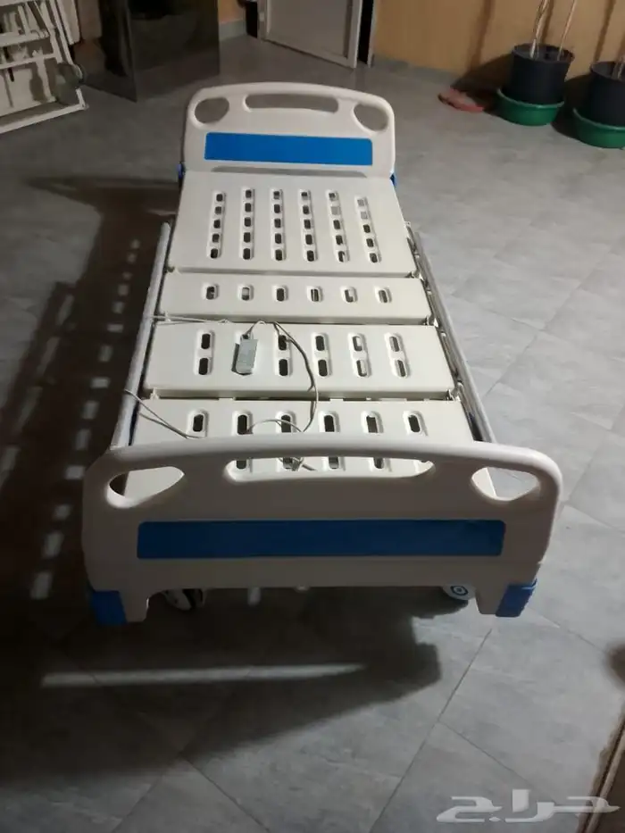 سرير طبي 4