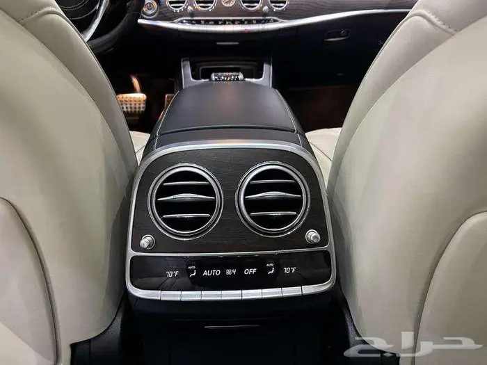 مرسيدس - اس 560 - 2019 - S560 33
