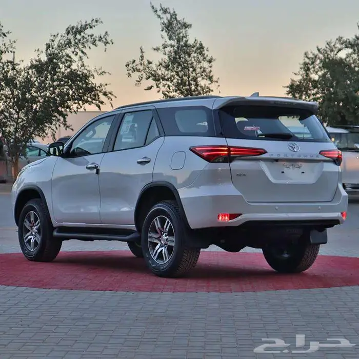 تويوتا فورتشنر GX2 2.4 دبل ديزل 2025 تقسيط للراجحي فقط 4