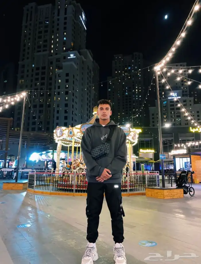 ملابس 4