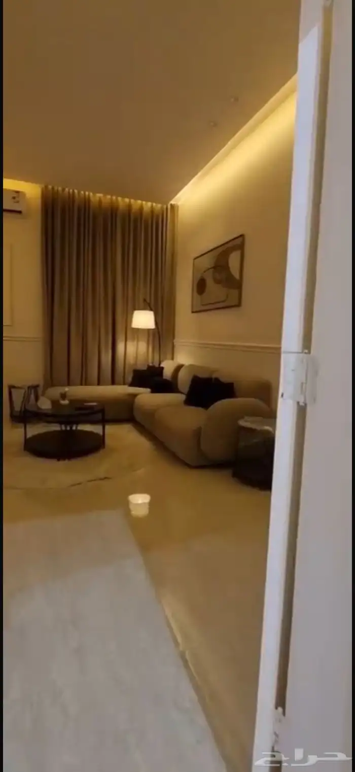 عمارة موجرة لتقبيل 0