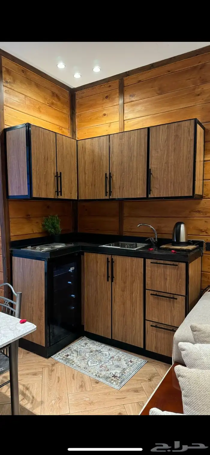 كوخ للايجار بمسبحين داخليه بسخان 3