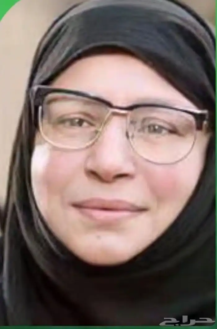 نظاره متماثله مع نظاره الفنانه عبله كامل 4