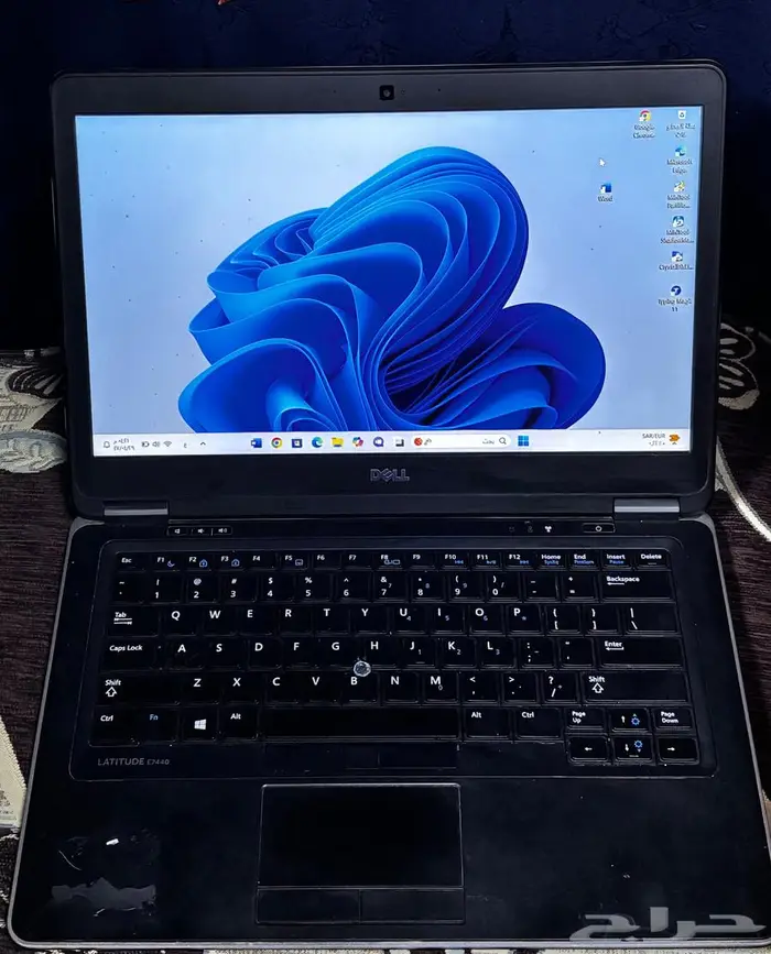 اسم الجهاز ديل Dell 2